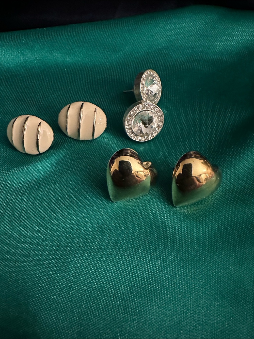3 sets of post earrings - Women Jewelry